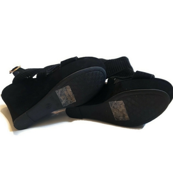 Top Moda Wedges - Picture 3 of 4